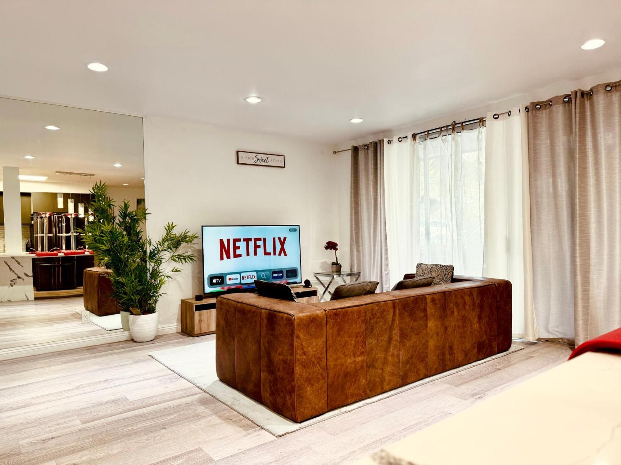Amazing Large 2 Bedroom West Hollywood Apartment Los Ángeles Exterior foto