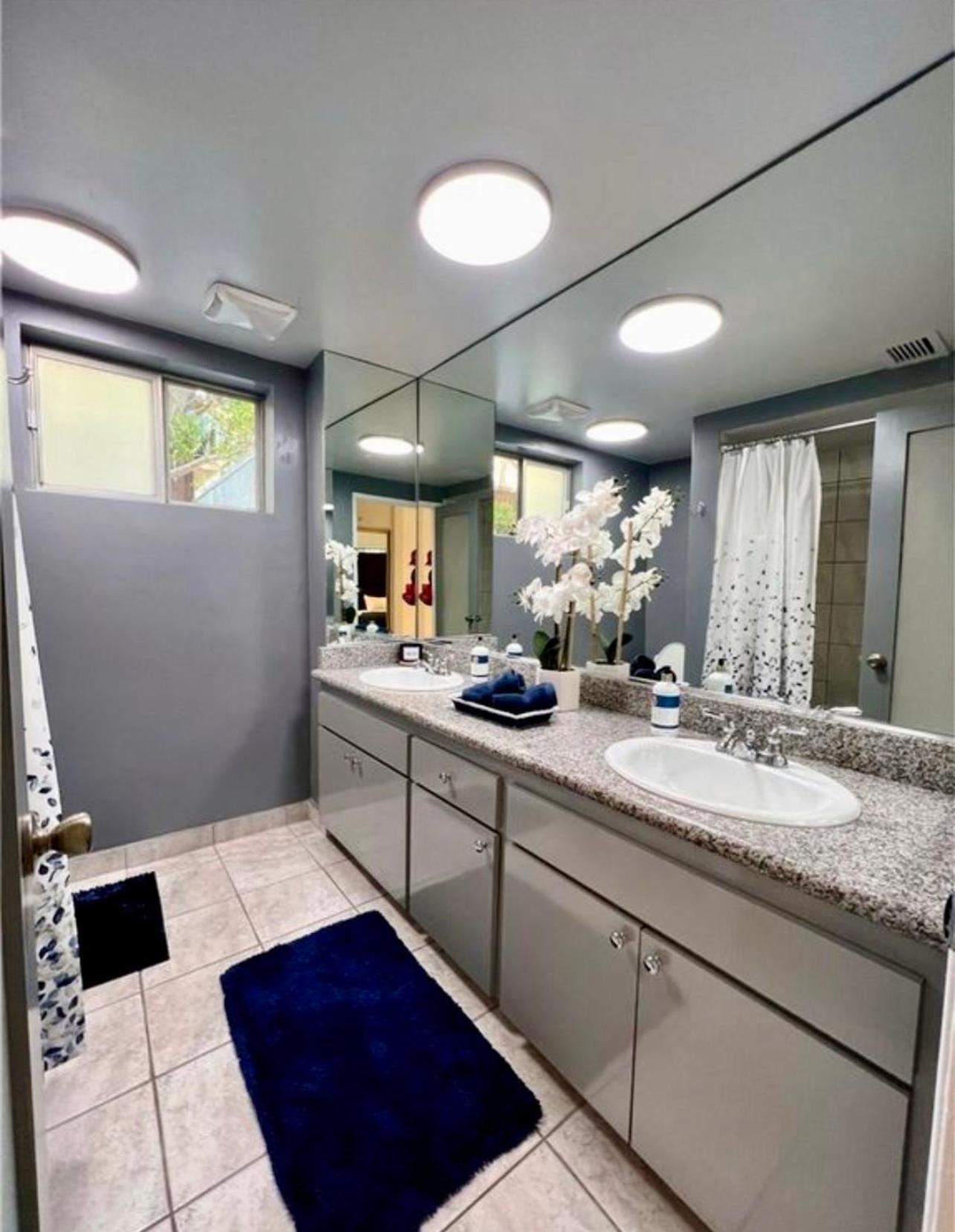 Amazing Large 2 Bedroom West Hollywood Apartment Los Ángeles Exterior foto